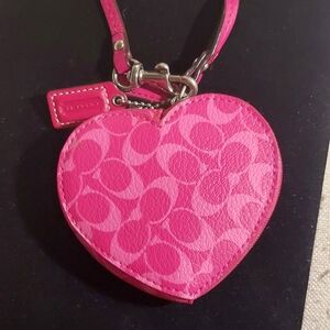 Coach Signature Pink Heart Coin Wrislet Wallet